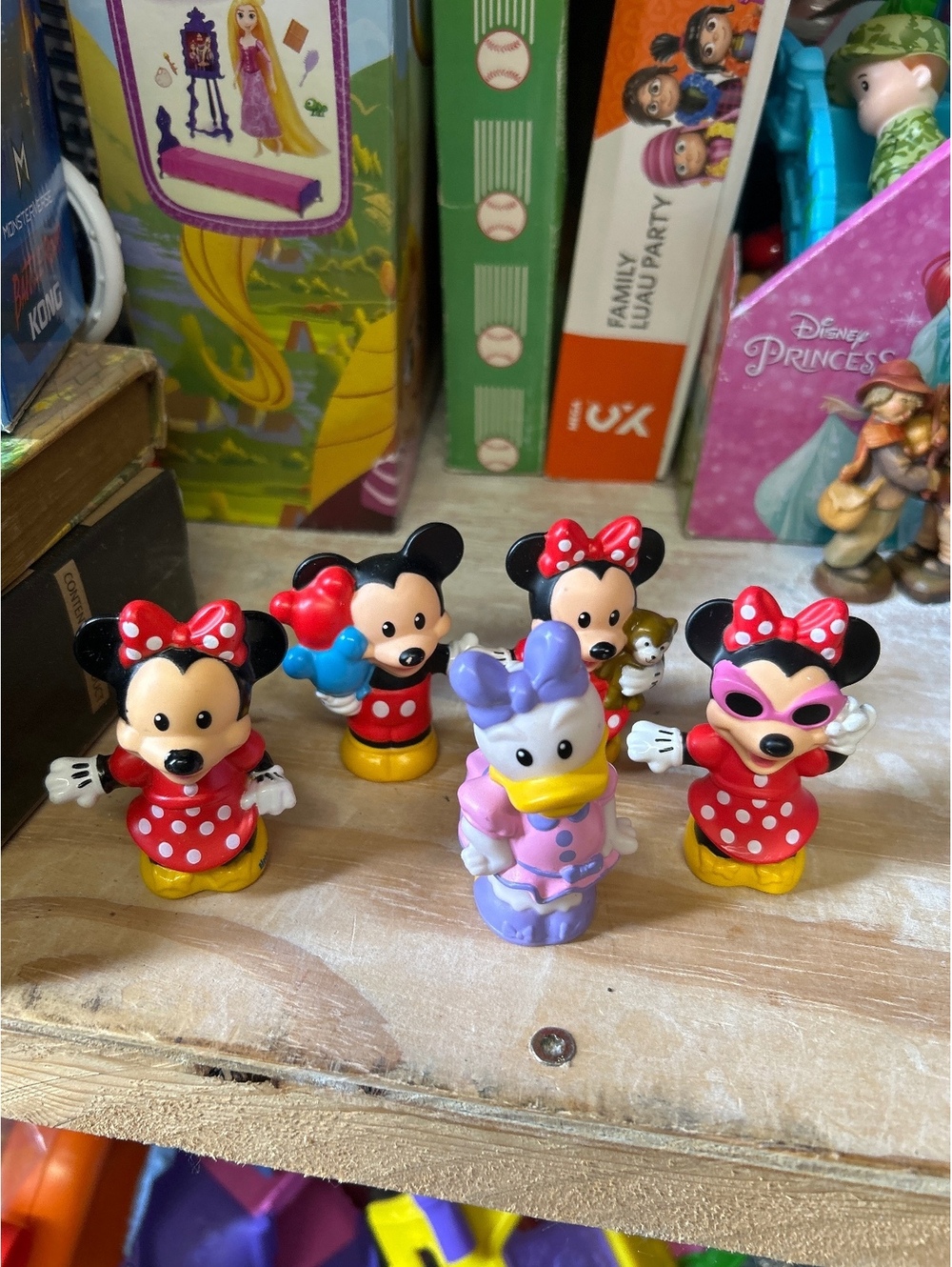 Fisher-Price little people magic of Disney figures